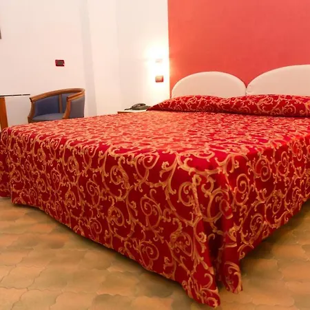 Ermitage Hotel 4*